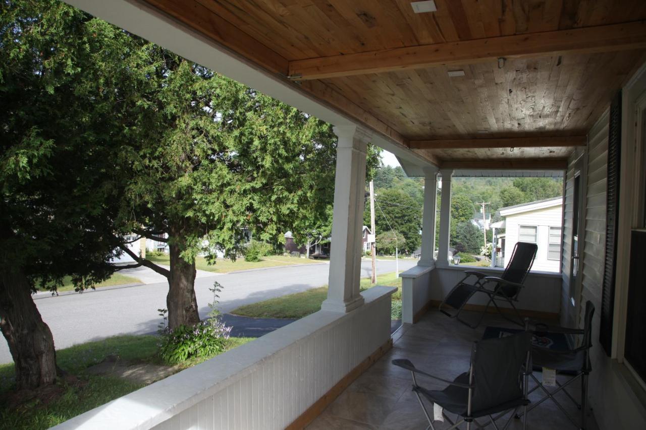Charming Home Near Ski Areas Rumford Exterior foto